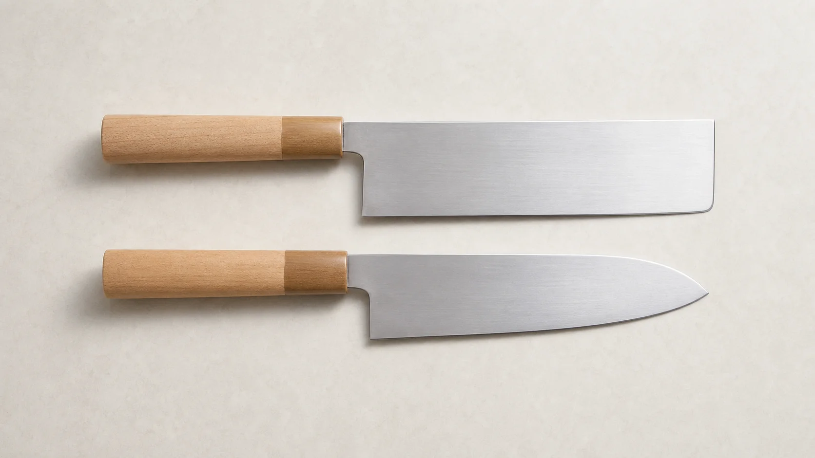 菜切り包丁と三徳包丁の比較画像